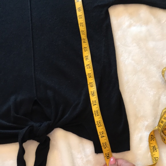 Express tin sweater tie front top size L - Picture 9 of 11